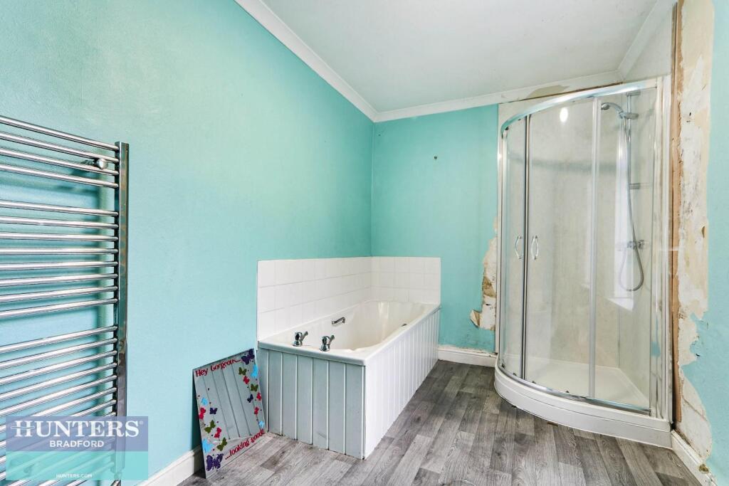 Additional image 17 of (TN) , Woodhall Avenue, Thornbury, Bradford, West Yorkshire, BD3 7BU