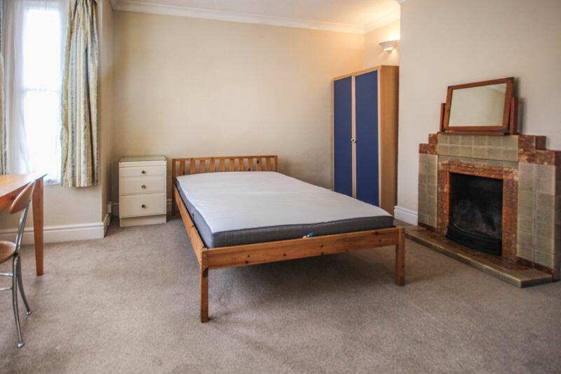 Additional image 5 of Detached Four Bedroom Student House, Winton