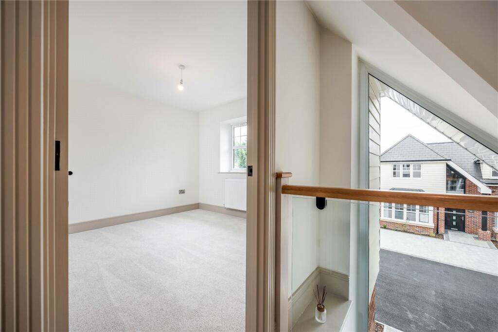 Additional image 11 of Oaks Drive, Ringwood, Hampshire, BH24