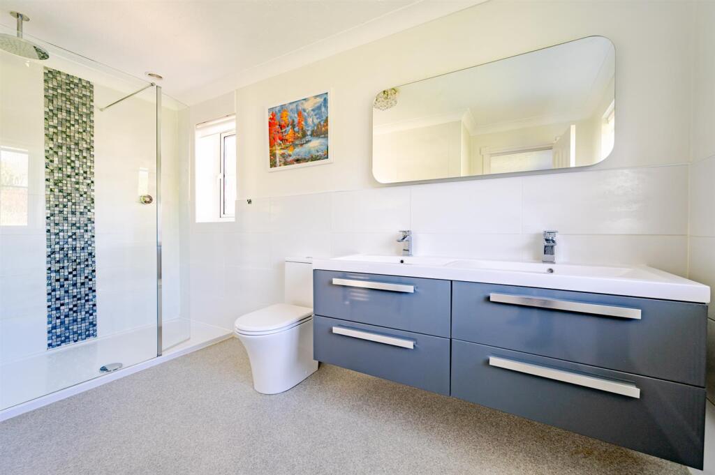 Additional image 12 of The Lords, Seaford