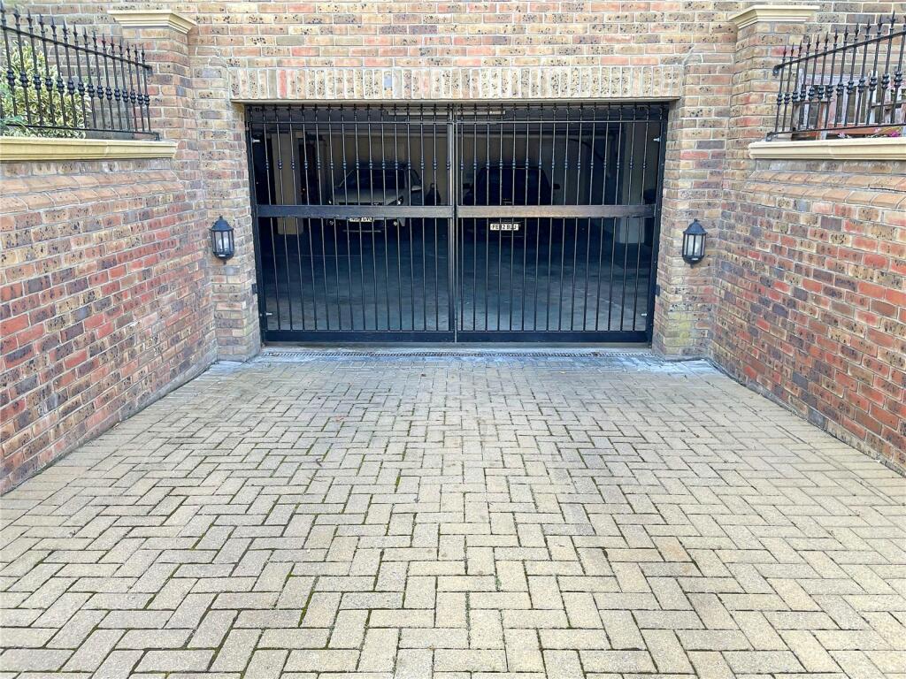 Additional image 23 of Sea Avenue, Rustington, Littlehampton, West Sussex, BN16