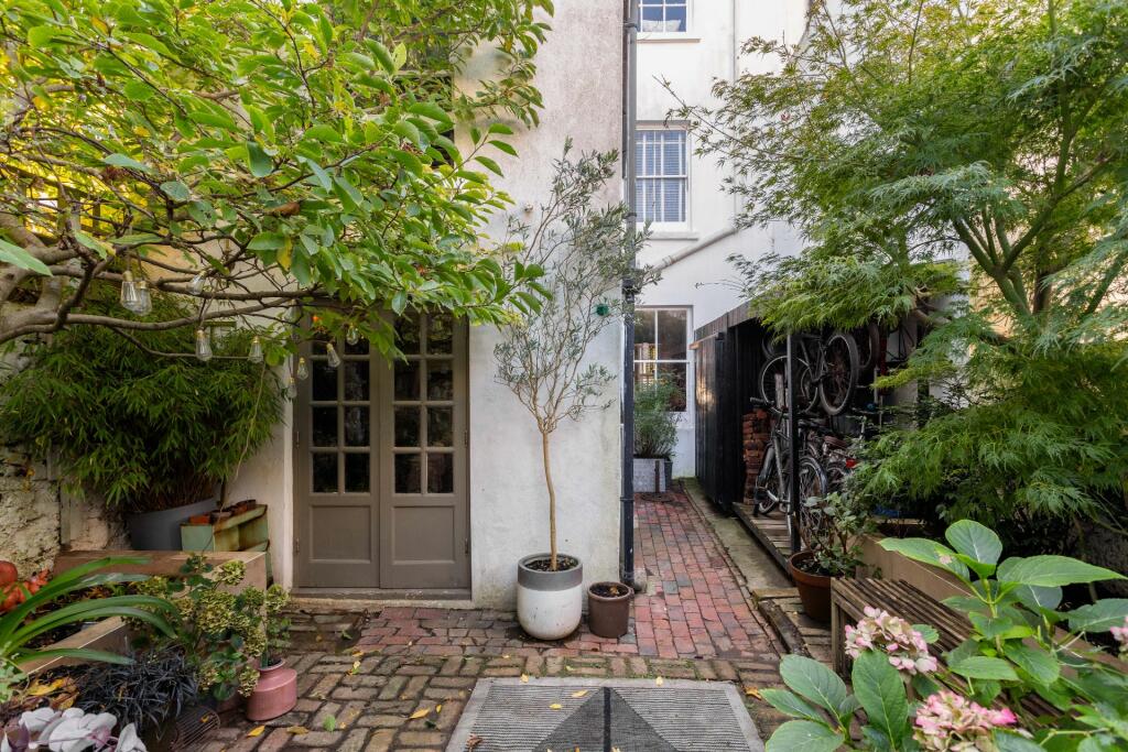 Additional image 29 of Clyde Road, Brighton