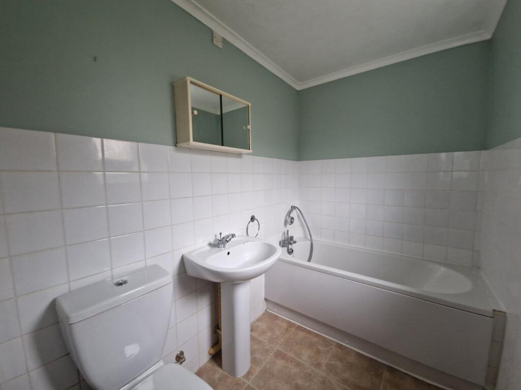 Additional image 8 of 9 The Willows, Grinstead Lane, Lancing, West Sussex, BN15