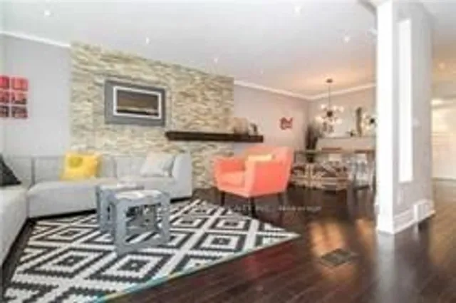 Additional image 2 of 14 Easton Rd