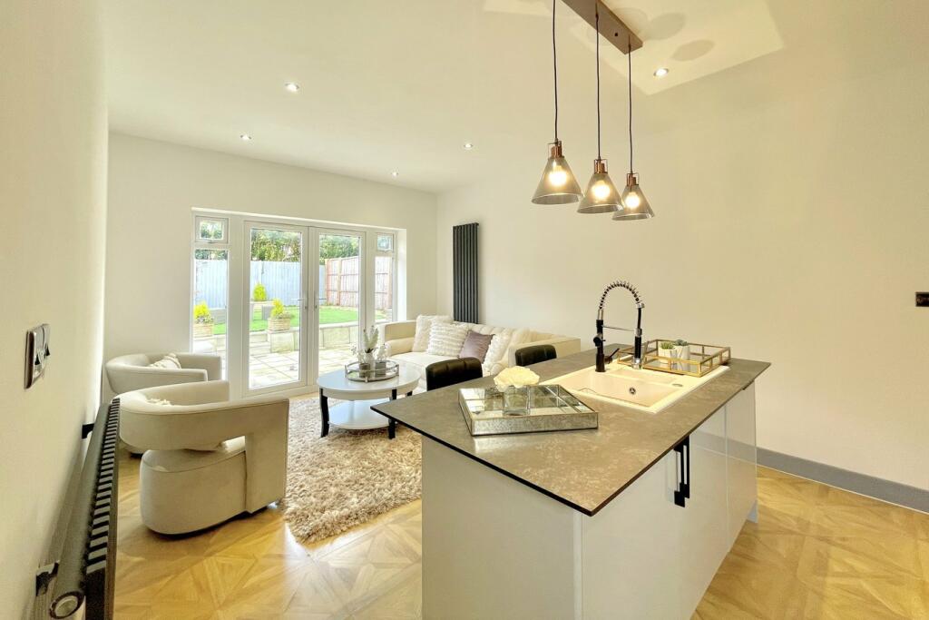 Additional image 2 of Richmond Park Avenue, Queens Park, Bournemouth, BH8