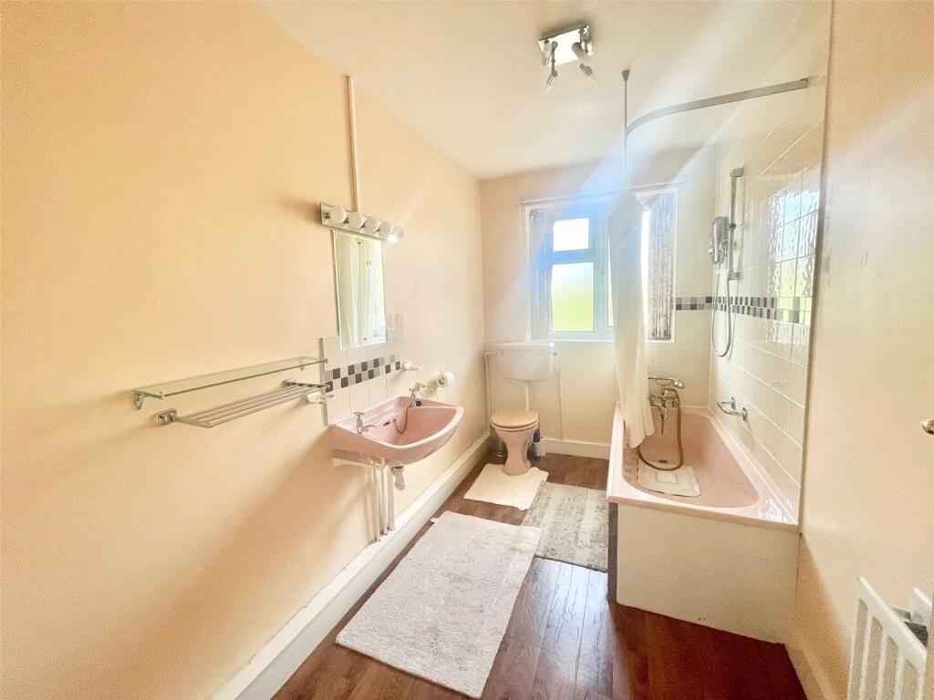 Additional image 9 of Chesterfield Road, Meads, Eastbourne, BN20