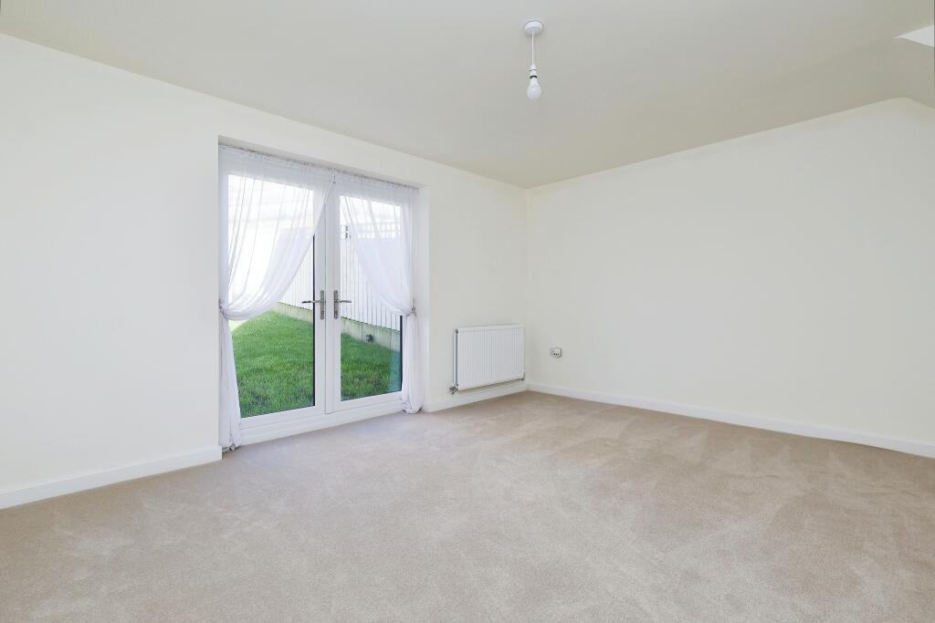 Additional image 4 of Dean House Gate, Bradford, BD15