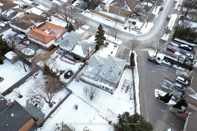 Additional image 31 of 3651 Broomhill Cres