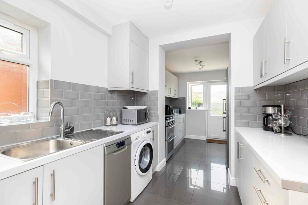 Additional image 3 of Cynthia Road, Poole, BH12