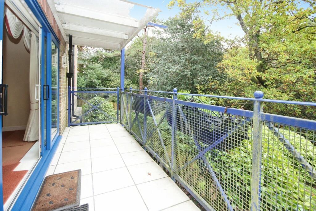 Additional image 12 of Carlton Gate, 6 West Overcliff Drive, WEST CLIFF, BH4