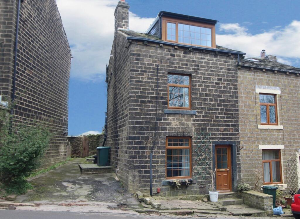 Station Road, Oakworth, Keighley, BD22