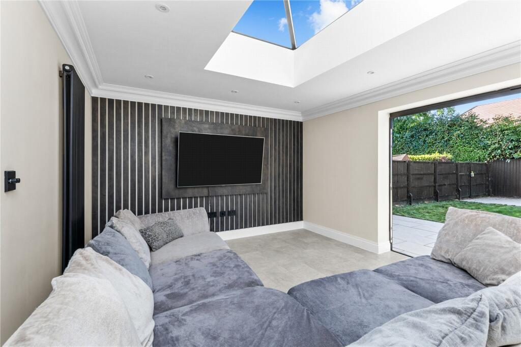 Additional image 6 of Fontwell Close, Fontwell, Arundel, West Sussex, BN18