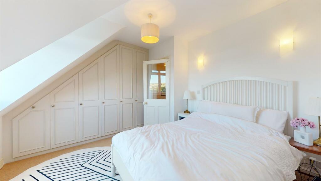 Additional image 7 of High Street, Swanage