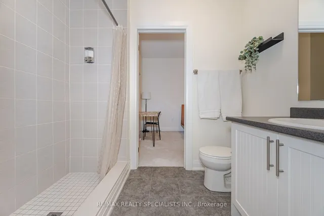 Additional image 26 of 18 Eastman Dr