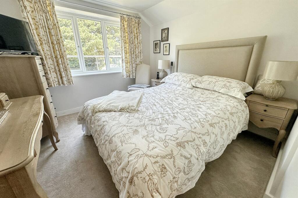 Additional image 11 of Ferndown