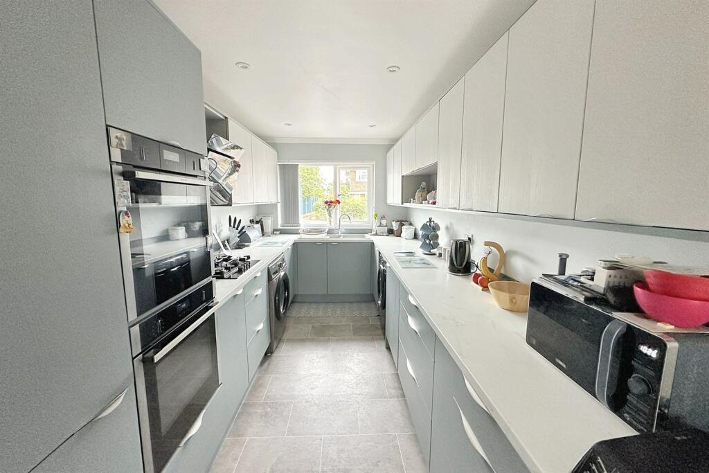 Additional image 8 of Ferndown