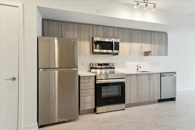 Additional image 4 of 831 Glencairn Ave Ave Unit 25