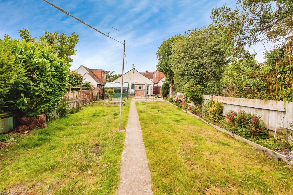 Additional image 15 of Colvill Avenue, Shoreham-by-sea, BN43