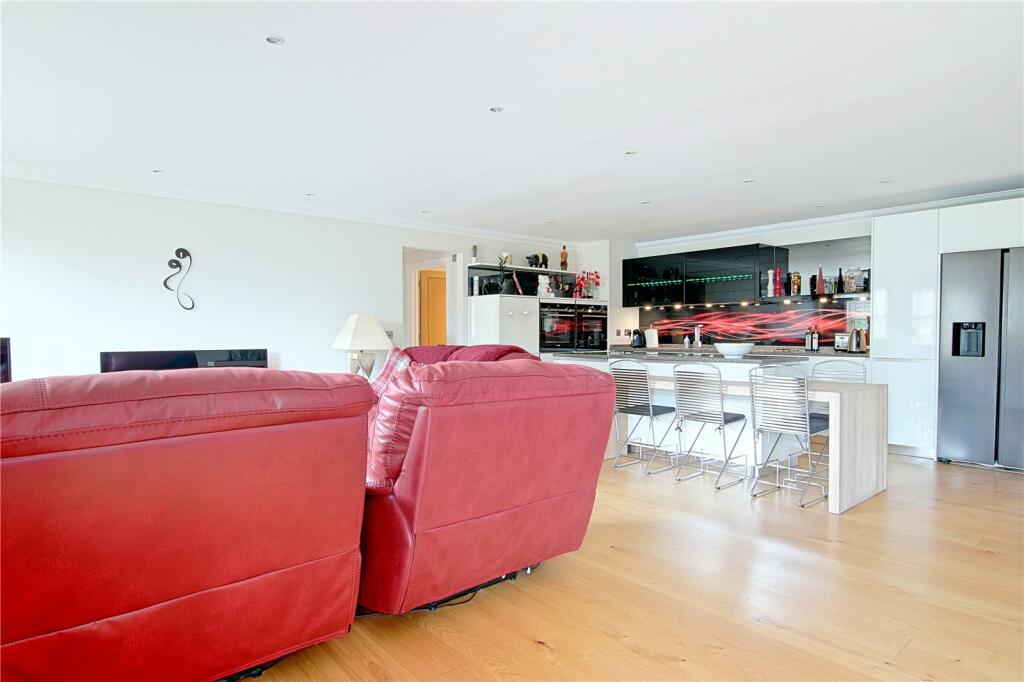 Additional image 7 of Sea Avenue, Rustington, Littlehampton, West Sussex, BN16