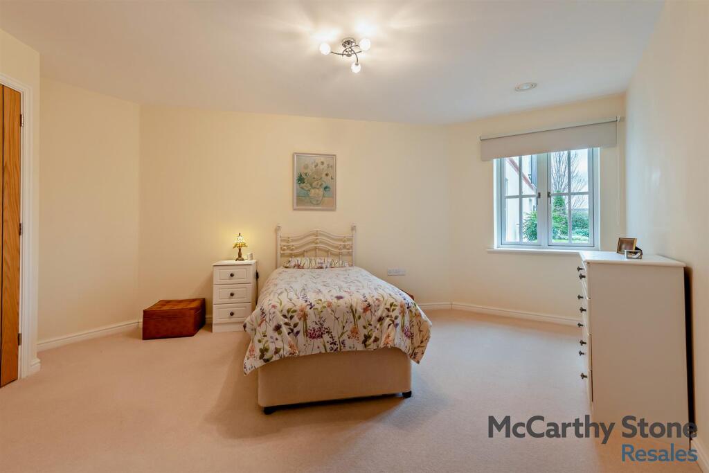 Additional image 8 of Parsonage Barn Lane, Ringwood