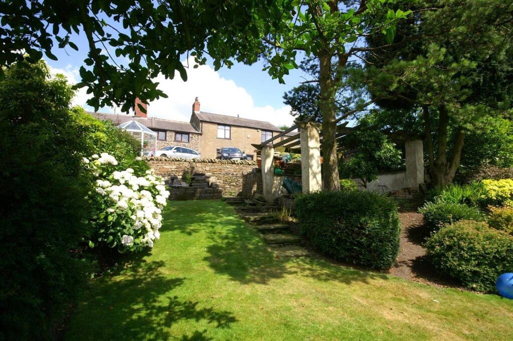 Additional image 2 of Top `oth` Wallsuches, Horwich