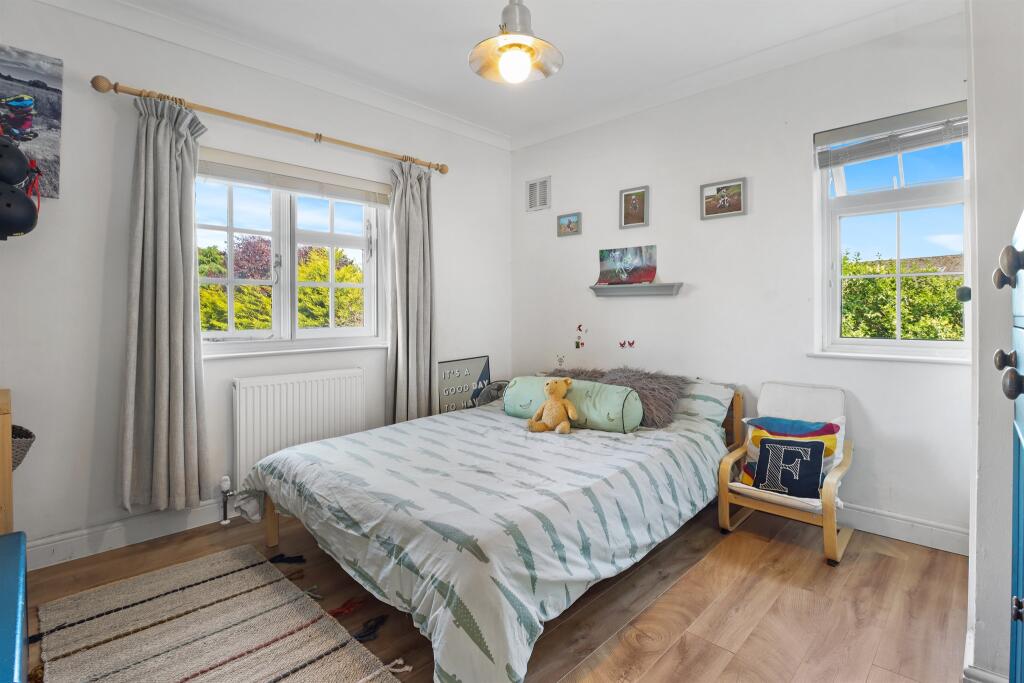 Additional image 12 of London Road, Hailsham