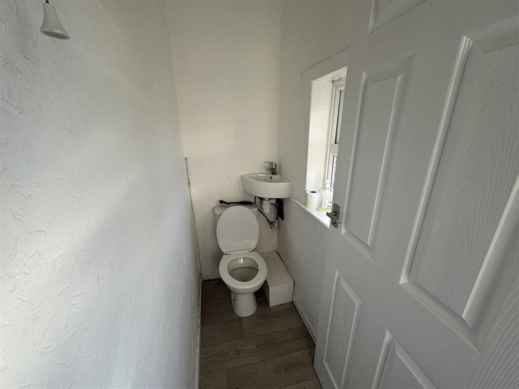 Additional image 10 of Thornacre Road, Shipley