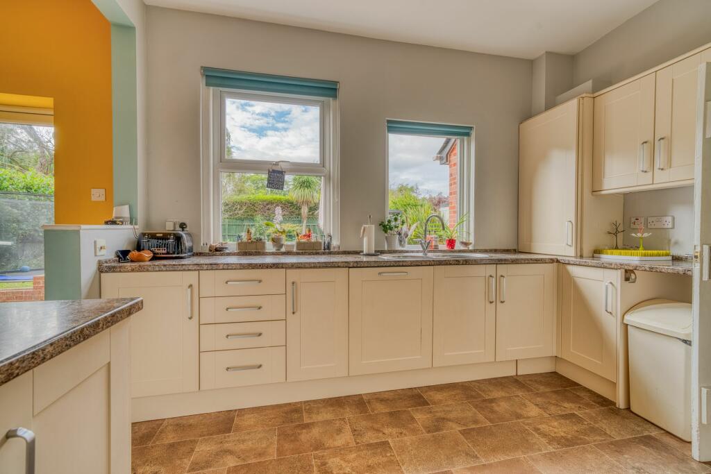 Additional image 7 of Canberra Road, Christchurch, BH23
