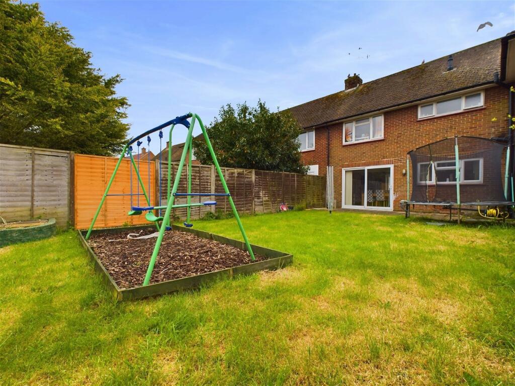 Additional image 14 of Grover Avenue, Lancing