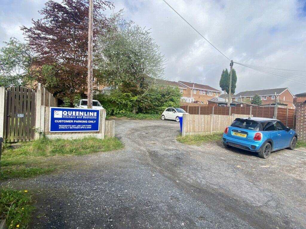 Additional image 4 of 105 – 107 Turton Road, Bradshaw, Bolton, BL2 3DX