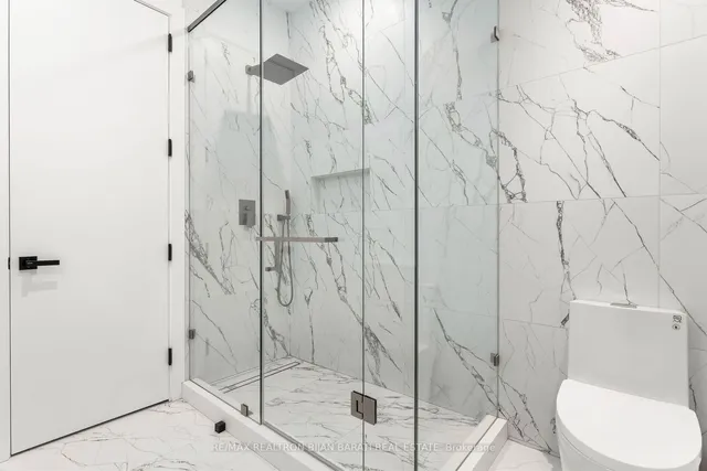 Additional image 33 of 38 Woodthrush Crt