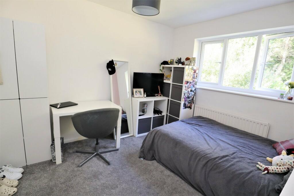 Additional image 16 of High Way, Broadstone, Dorset, BH18