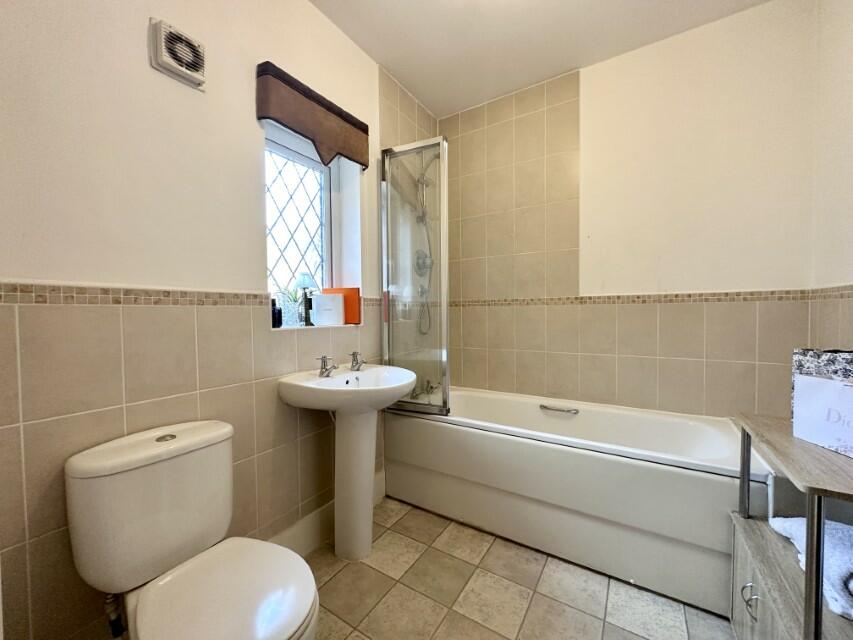 Additional image 18 of 19 Reeceton Gardens, Bolton, BL1 5BG