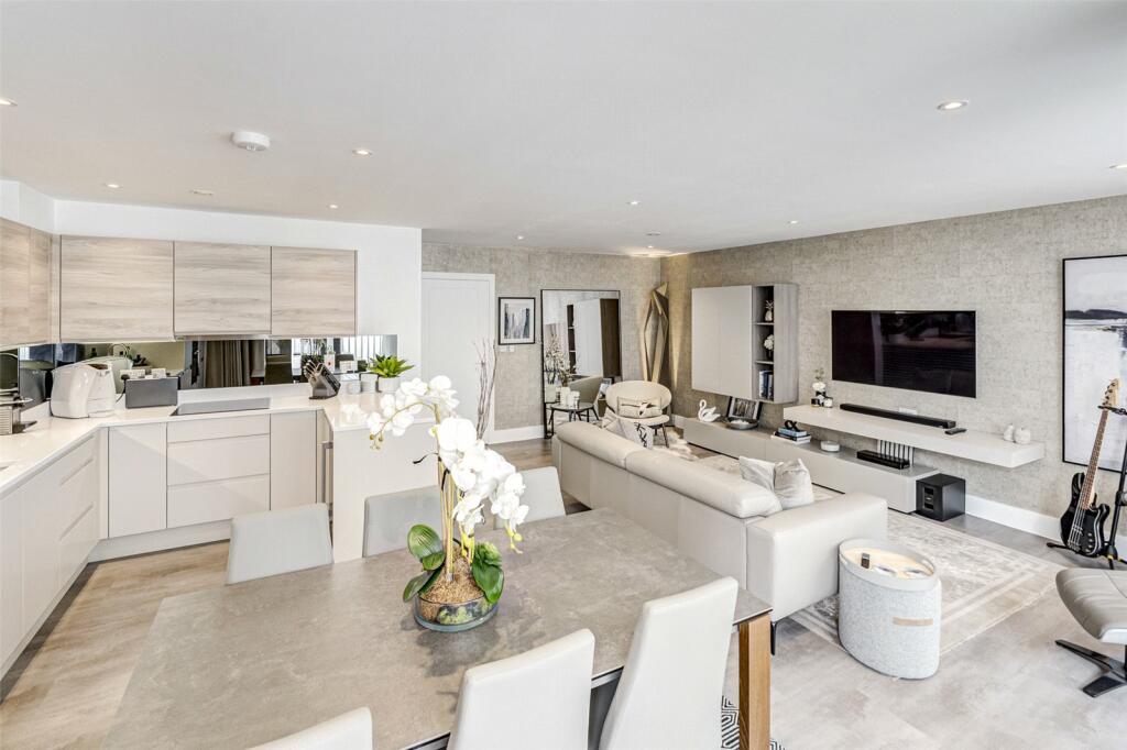 Additional image 31 of Brighton Road, Worthing, West Sussex, BN11