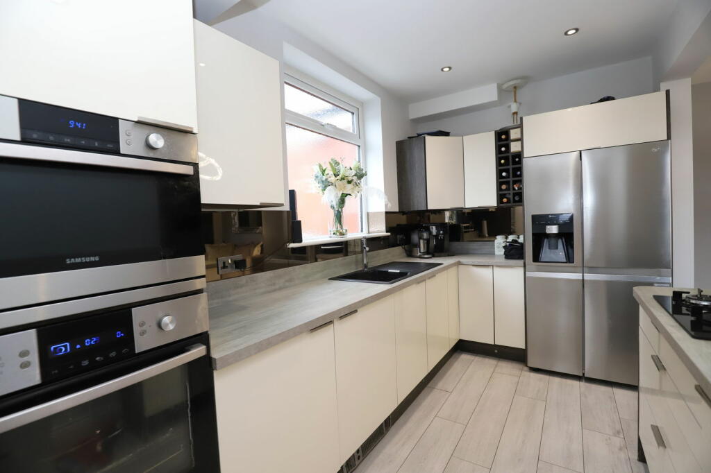 Additional image 8 of Greymont Road, Bury, BL9 6PN