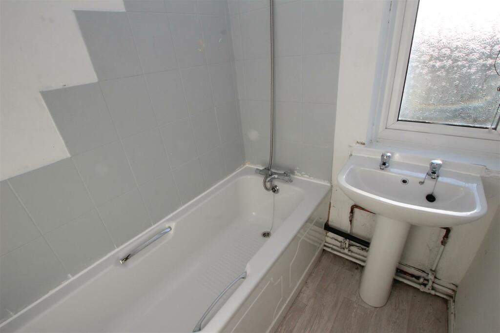 Additional image 9 of Lightbounds Road, Bolton