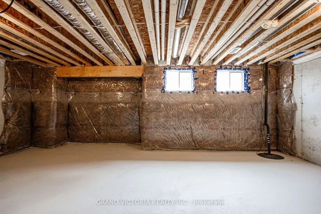 Additional image 29 of 1677 Sauble Crt