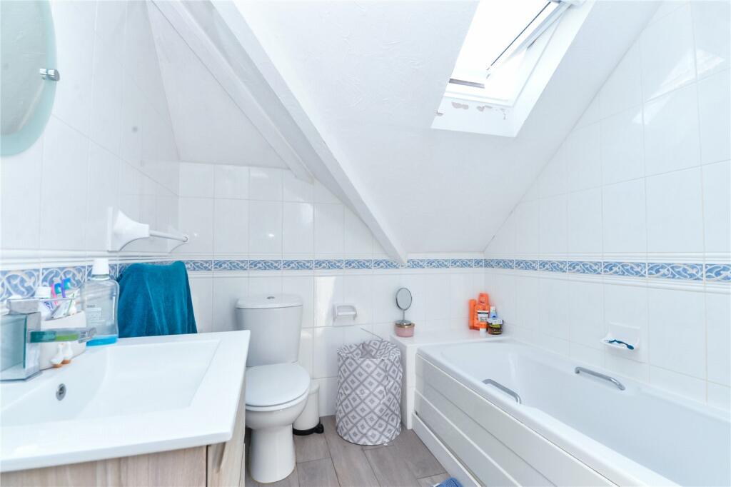 Additional image 6 of Onslow Court, Atkinson Close, Barton On Sea, New Milton, BH25