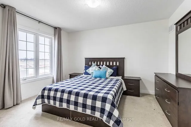 Additional image 22 of 2 Lackington St