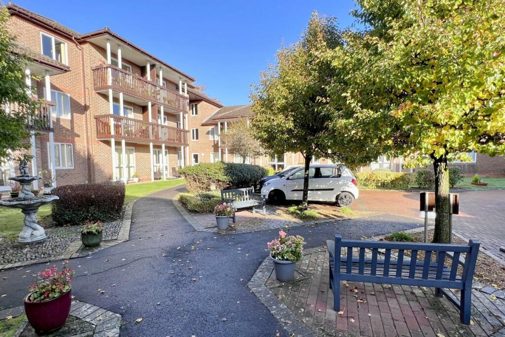 Additional image 11 of Fernlea Avenue, Ferndown, BH22