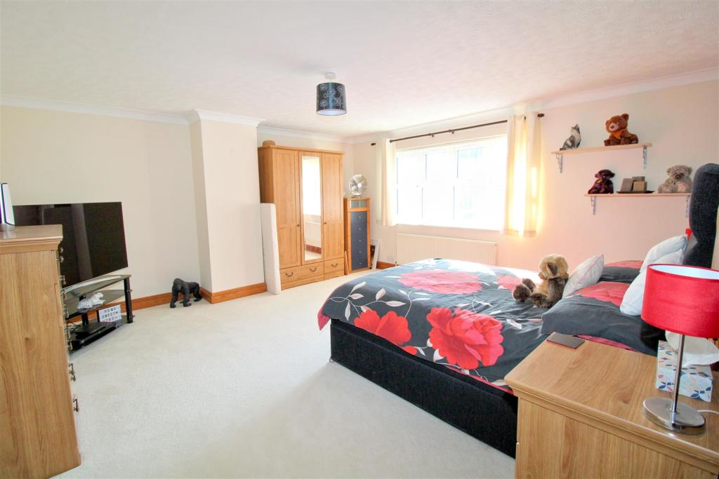 Additional image 7 of Royal Drive, Seaford