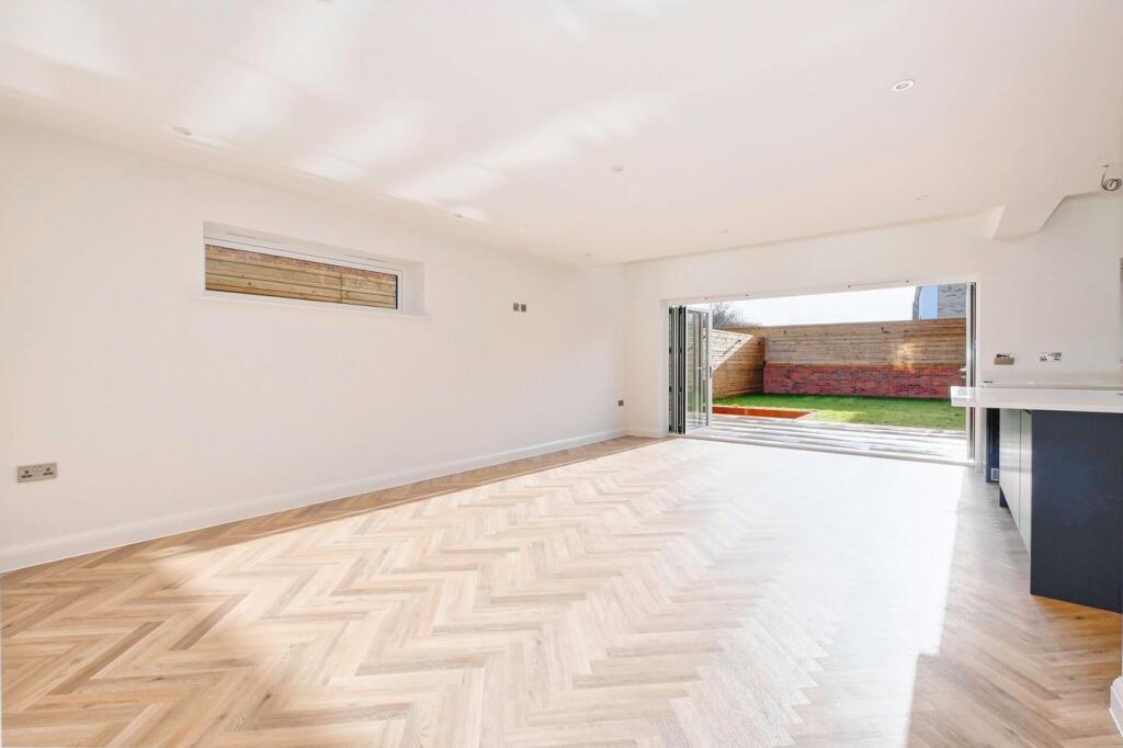 Additional image 7 of Amberstone, Hailsham, BN27