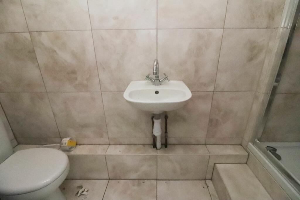 Additional image 10 of Holcombe Road, Greenmount, BL8