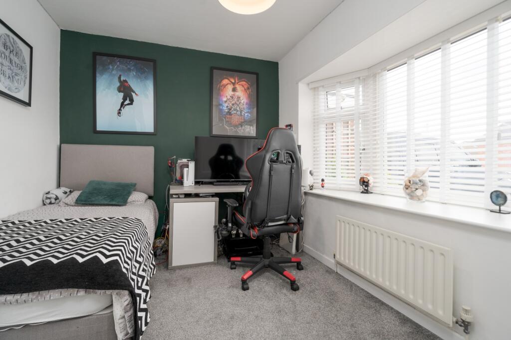 Additional image 14 of Spacious 5 Bed House with 2 Bathrooms On The Sought-After Heathfield Drive, Bolton