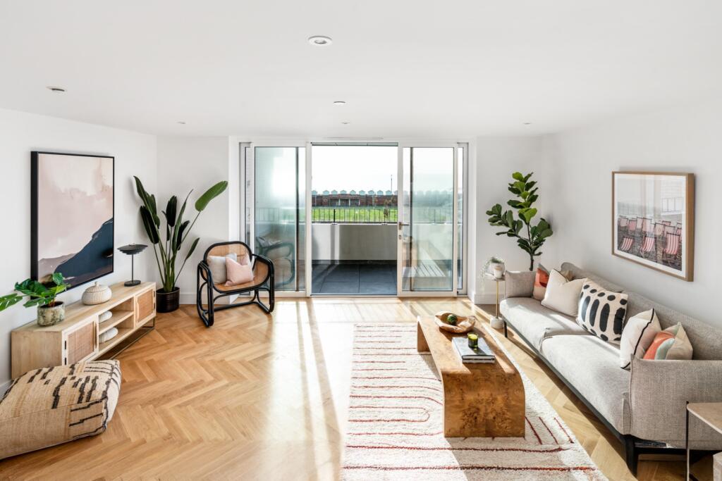 Additional image 2 of Argentum, Kingsway, Hove Seafront