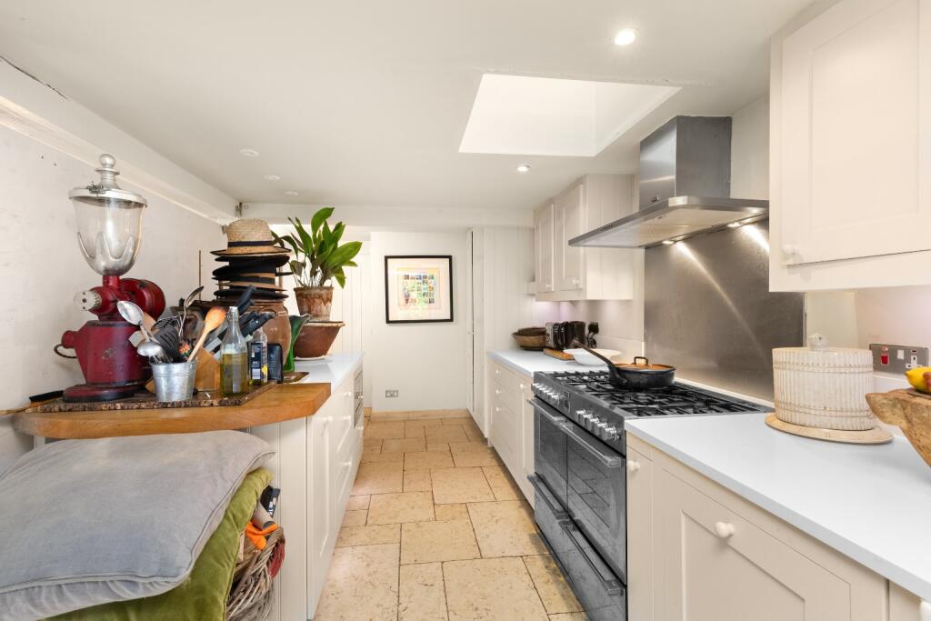 Additional image 7 of Priory Cottage, The Street, Wilmington, Polegate, East Sussex, BN26 5SL
