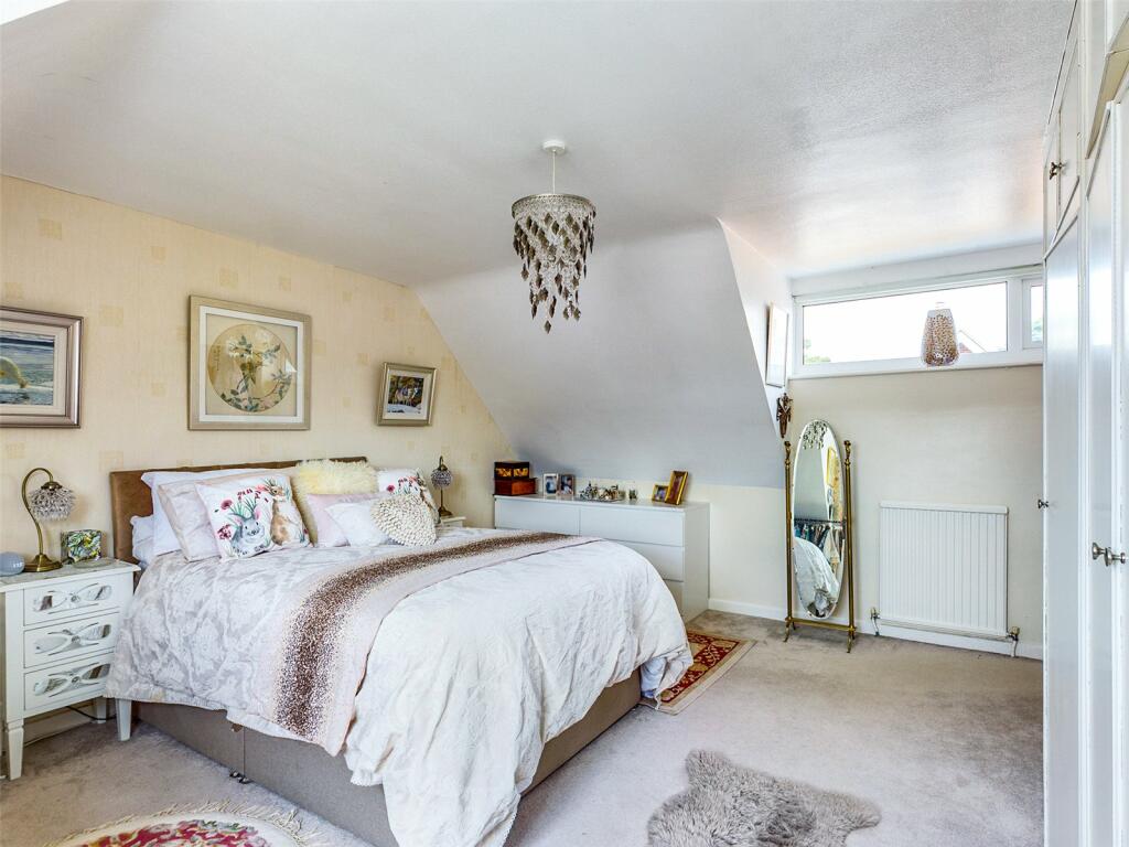 Additional image 5 of Waterford Gardens, Highcliffe, Christchurch, Dorset, BH23