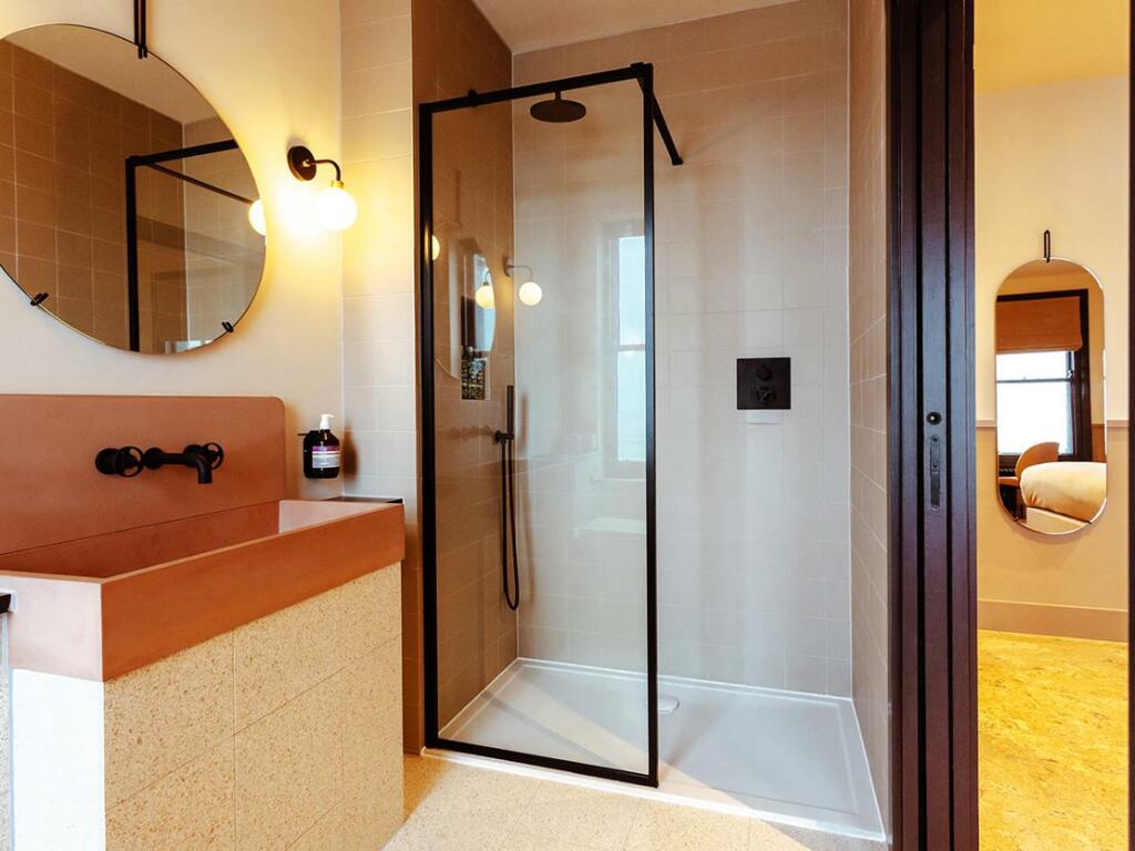 Additional image 12 of Port Hotel, 11-12 Royal Parade, Eastbourne, East Sussex, BN22 7AR