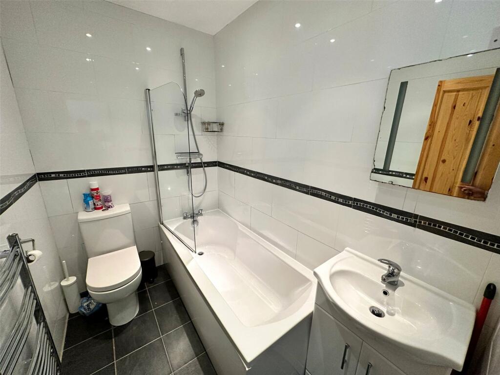 Additional image 10 of Cliffe Terrace, Keighley, Bradford, BD21