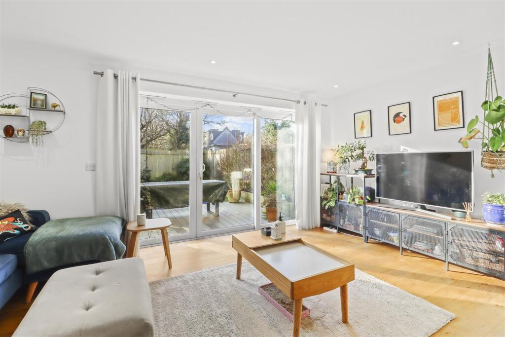 Additional image 6 of Cornflower Crescent, Polegate